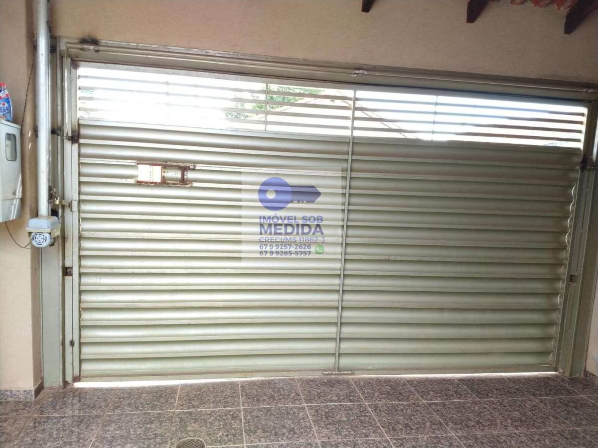  - Casa à venda em Campo Grande, Coophavila II, com 3 quartos, 112m²