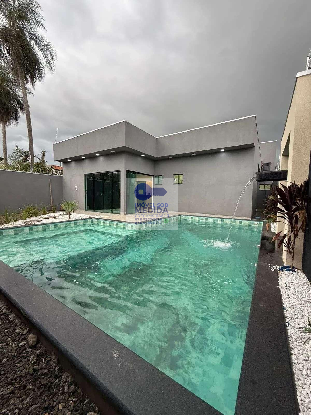 Casa à venda com 3 quartos, 206m² - Carandá Bosque,Campo Grande