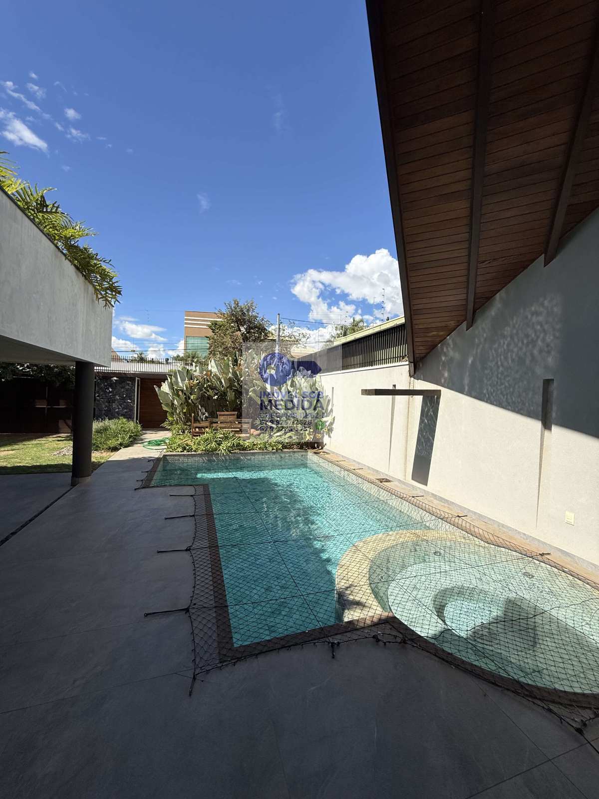  - Lindo Sobrado Alto Padrão  à venda e locação no Carandá Bosque