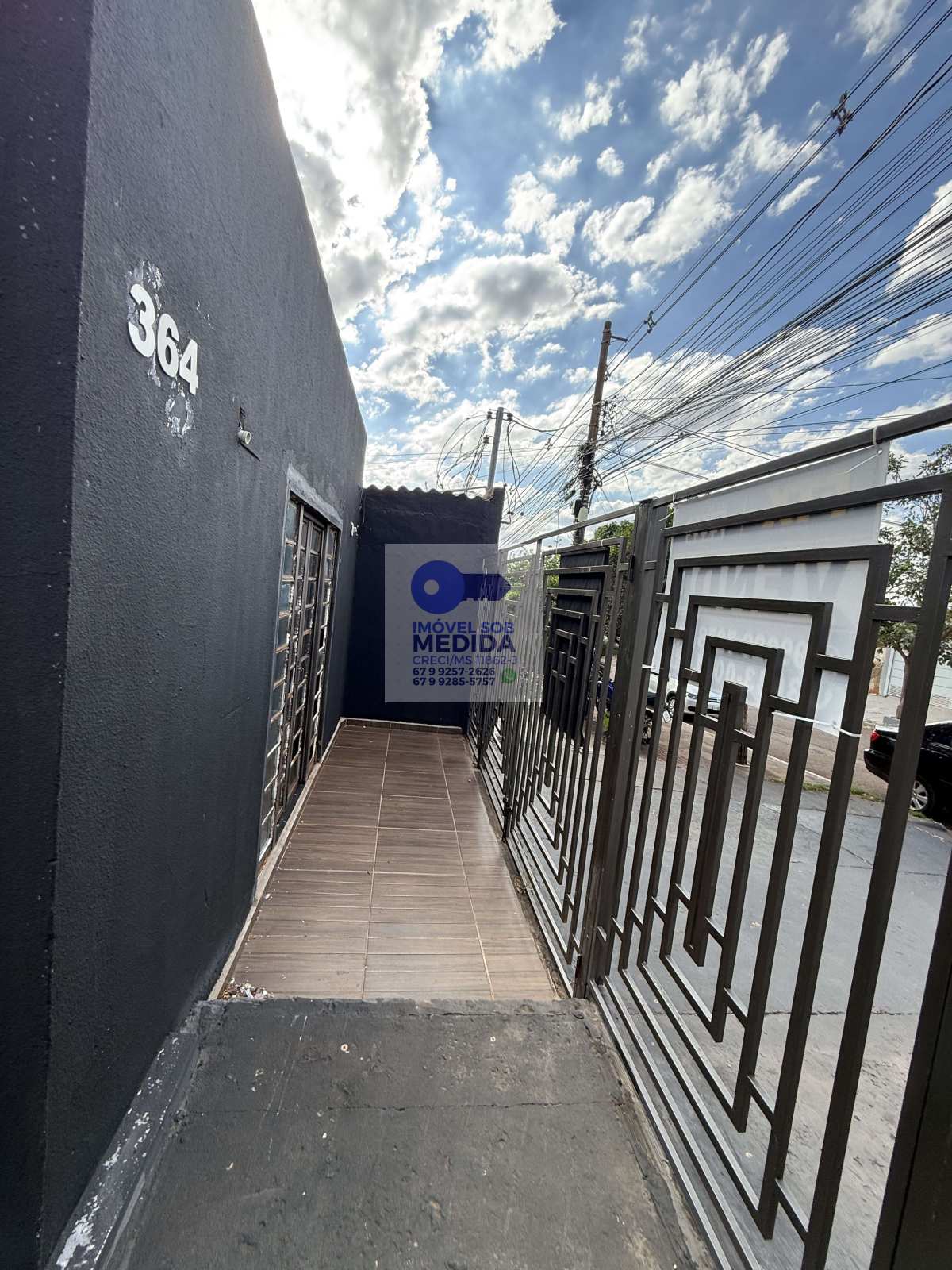 Casa à venda com 4 quartos - Monte Castelo,Campo Grande