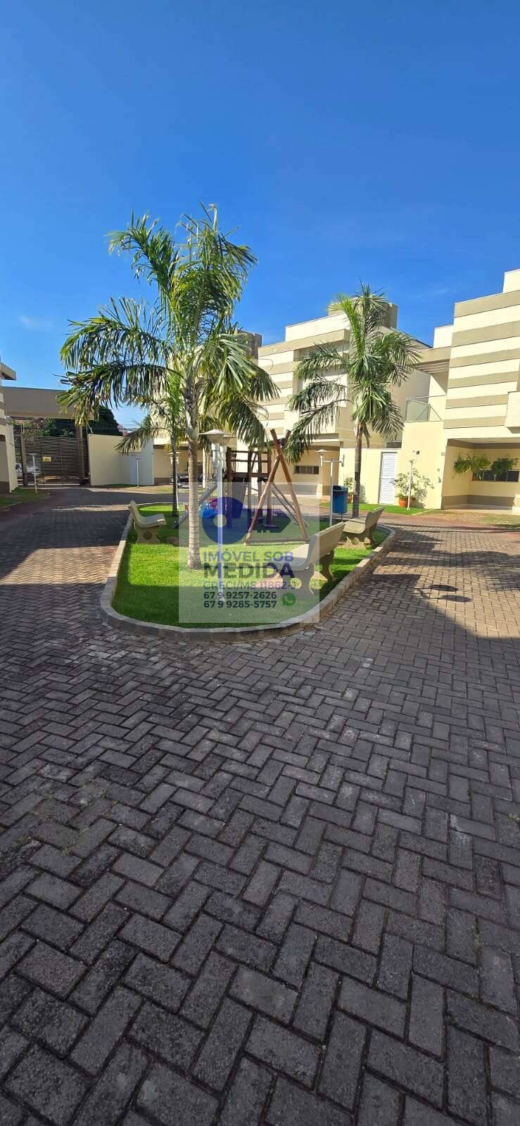 Sobrado em condomínio à venda com 2 quartos - Carandá Bosque,Campo Grande