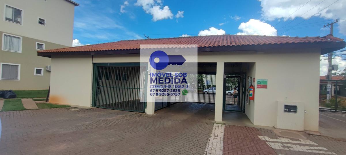 Sobrado em condomínio à venda com 3 quartos - Parque Residencial Rita Vieira,Campo Grande